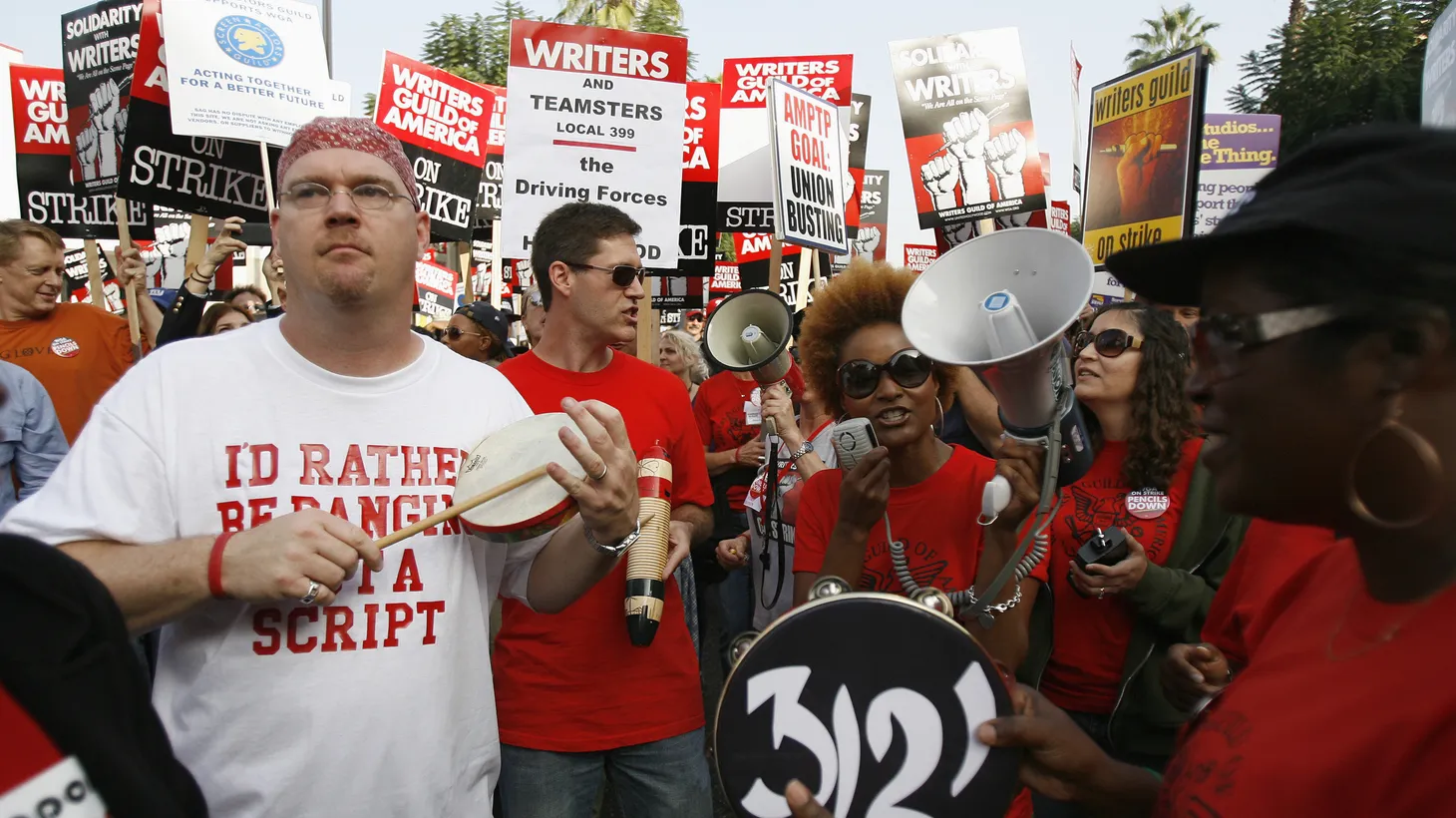 Striking members of the Writers Guild of America, West chant during a rally in Hollywood, California, November 20, 2007.