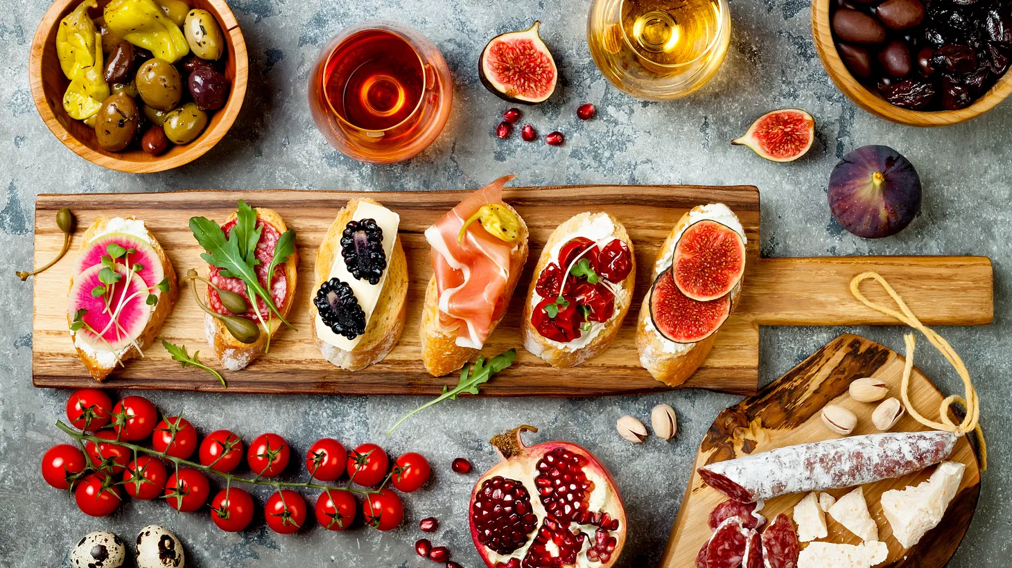 Try serving a no-cook selection of Italian-inspired appetizers for summer grazing.