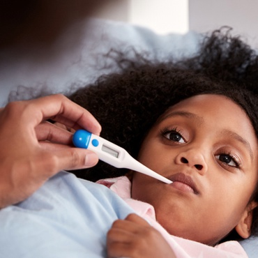 Further diagnosing your child's fever with these five possible symptoms.