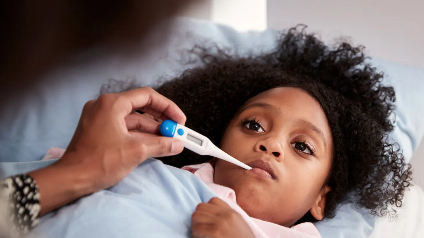 Further diagnosing your child's fever with these five possible symptoms.